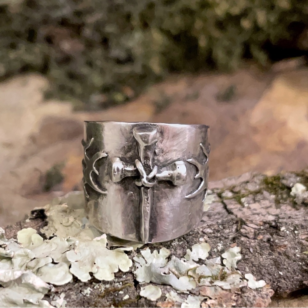 Sterling silver crown of thorns ring